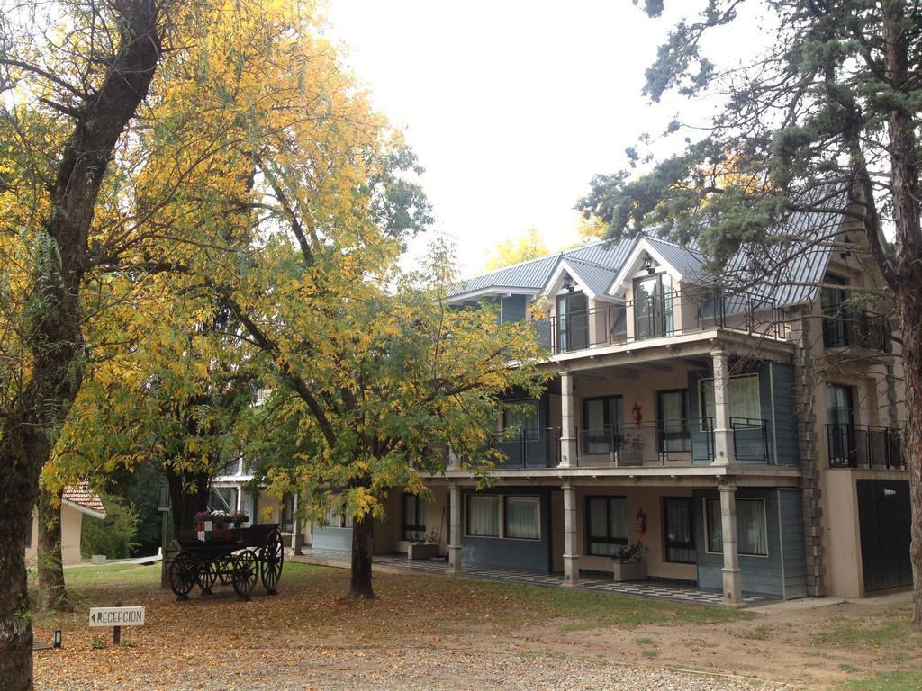 Atelier Hotel De Charme Villa General Belgrano Exterior foto